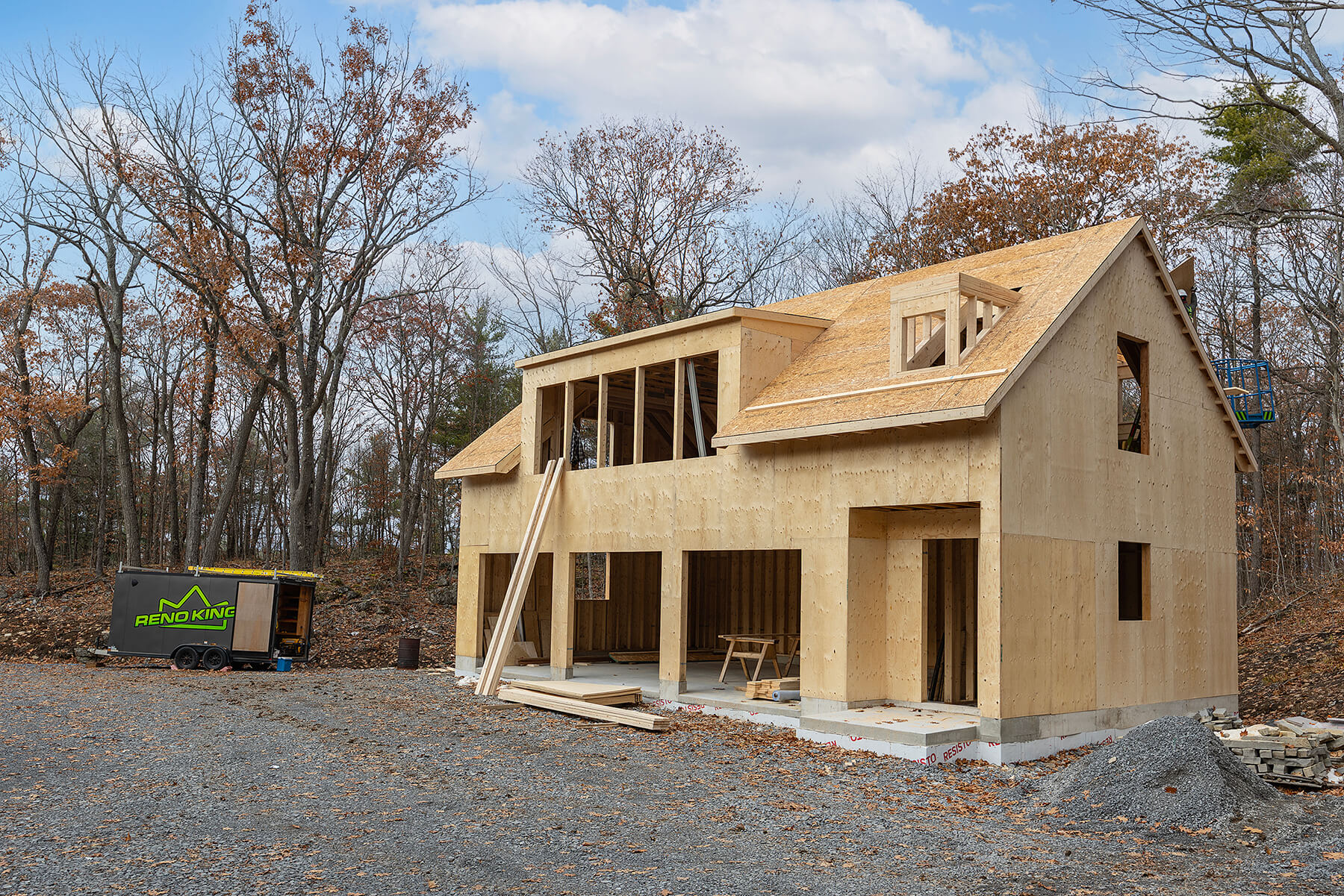 Perth Road Detached Garage